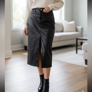 Third form  Color Black Pencil Skirt size 6